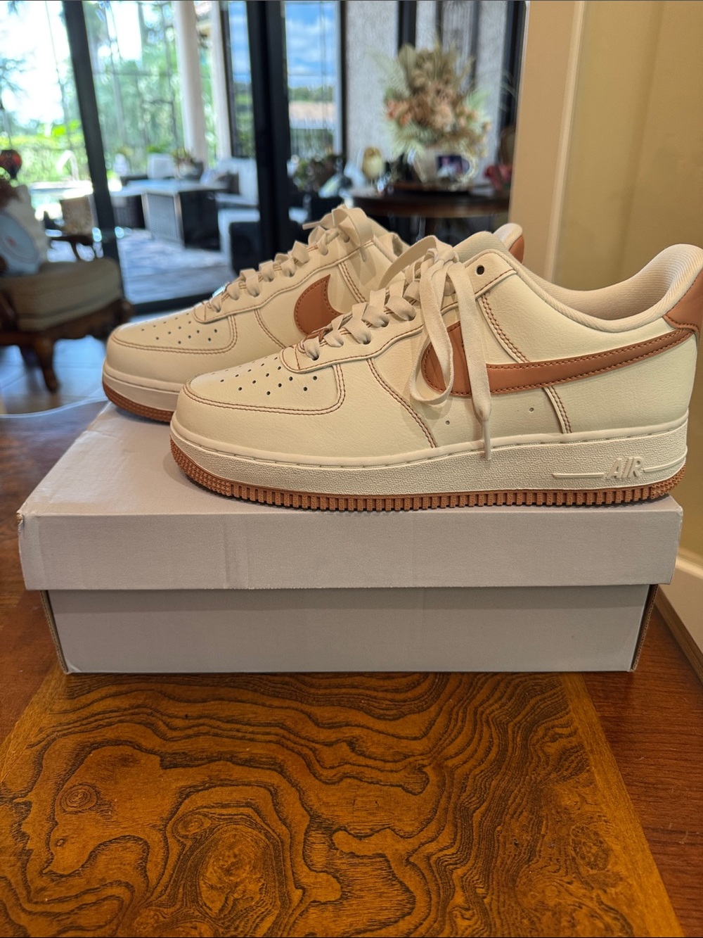 Nike Air Force 1 Size 9